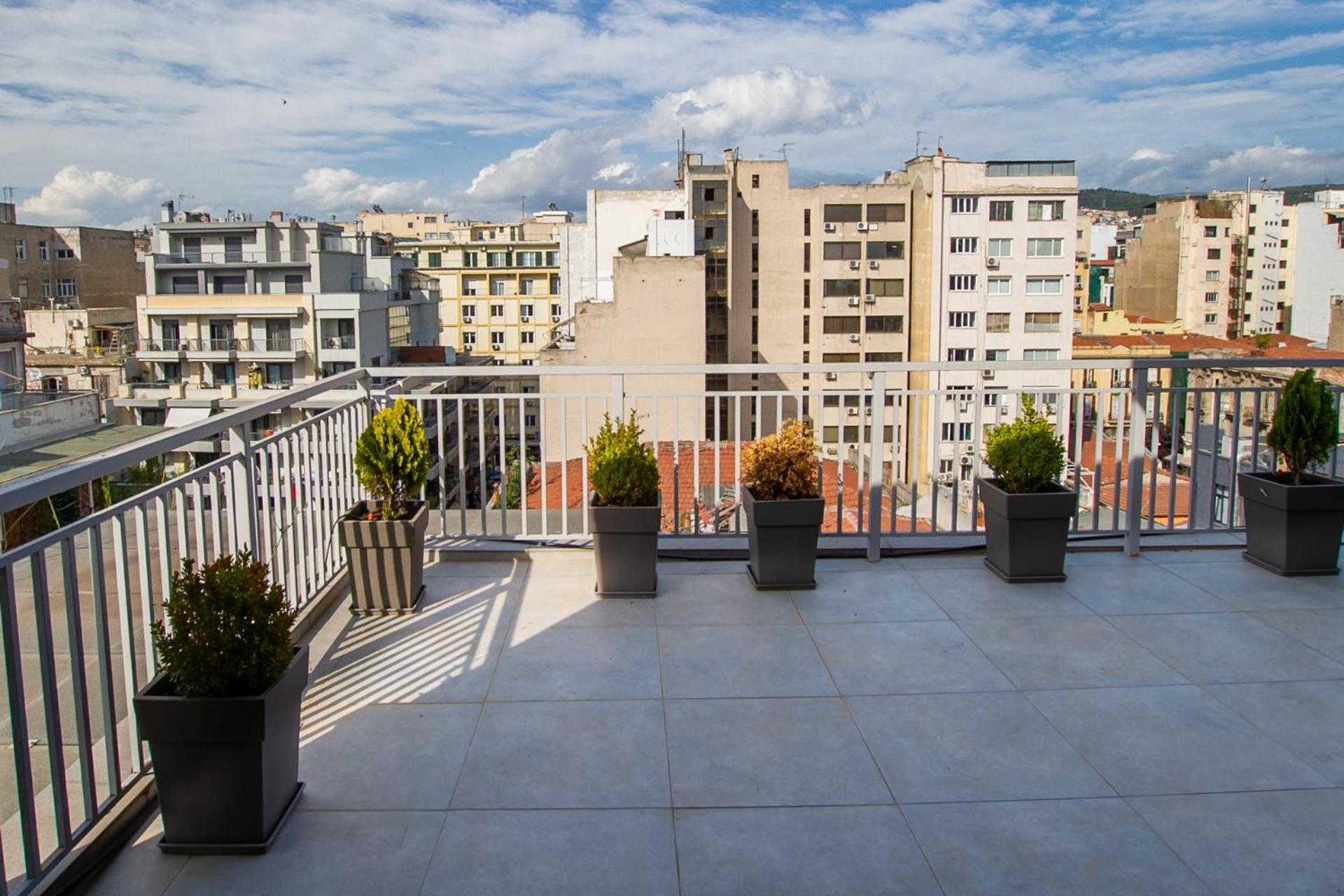 View In The Whole Thessaloniki