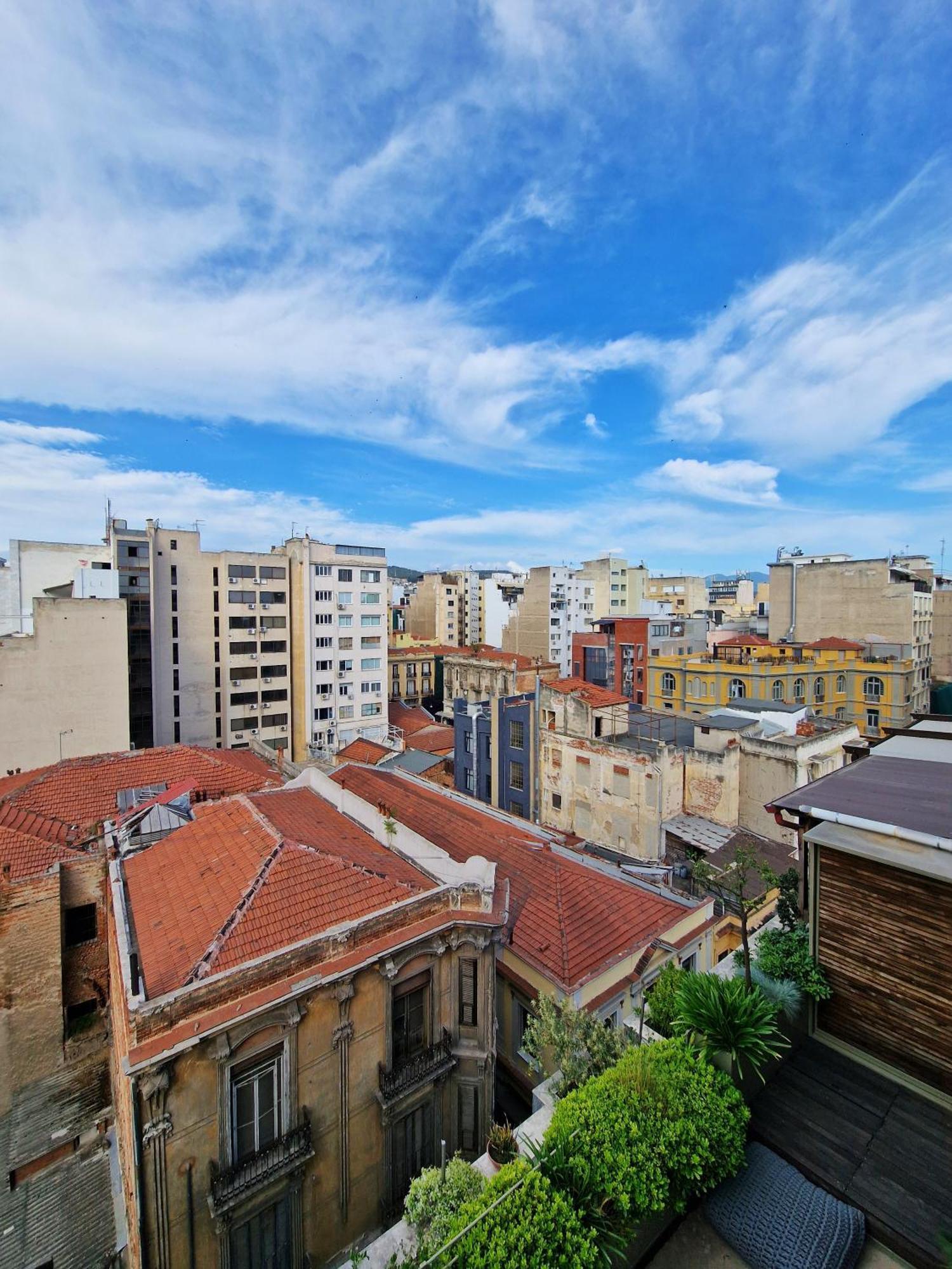Apartment View In The Whole *